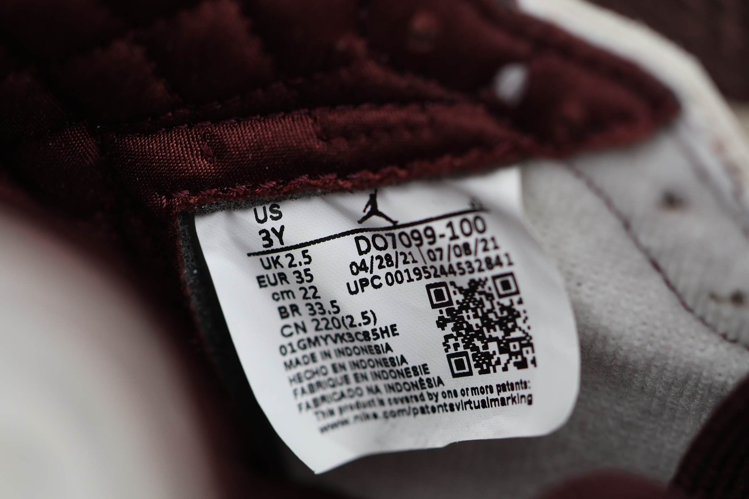 Nike Air Jordan 1 Retro High OG SP PS Sneakers Size 3Y - Image 6