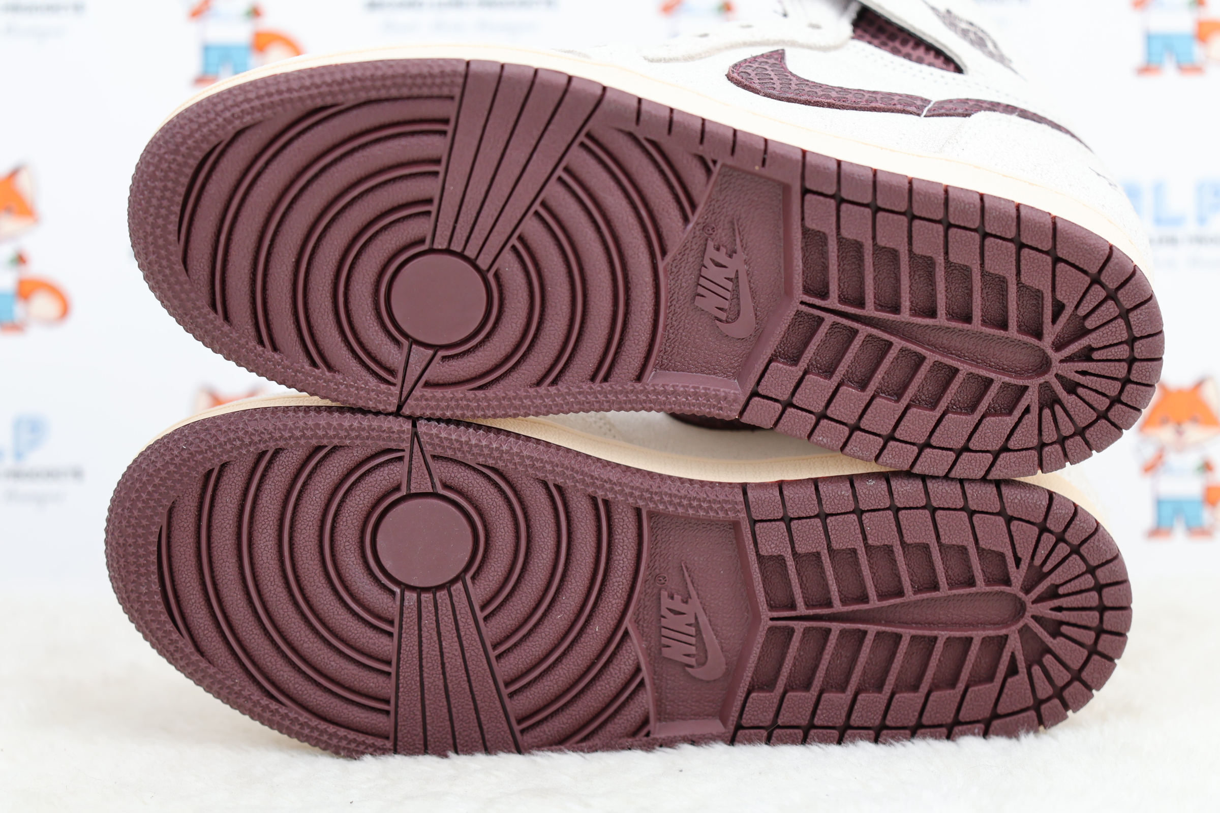 Nike Air Jordan 1 Retro High OG SP PS Sneakers Size 3Y - Image 5