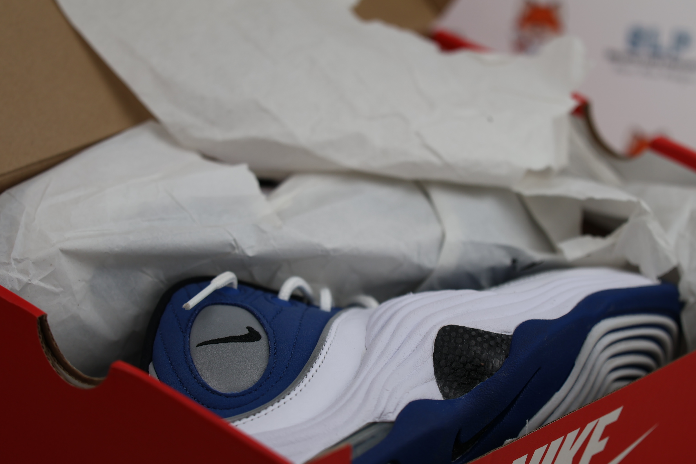 Nike Air Penny II QS Atlantic Blue/White Sneakers Size 8.5 - Image 7