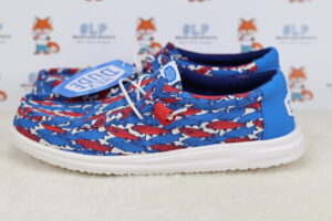 Hey Dude Wally H2O Fish Camo Shoes Size 9